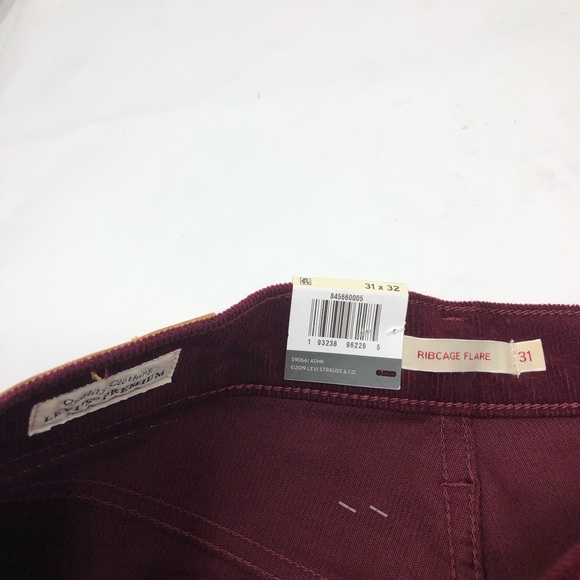 LEVIS RIBCAGE CORDUROY 31 x 32” - Picture 8 of 8